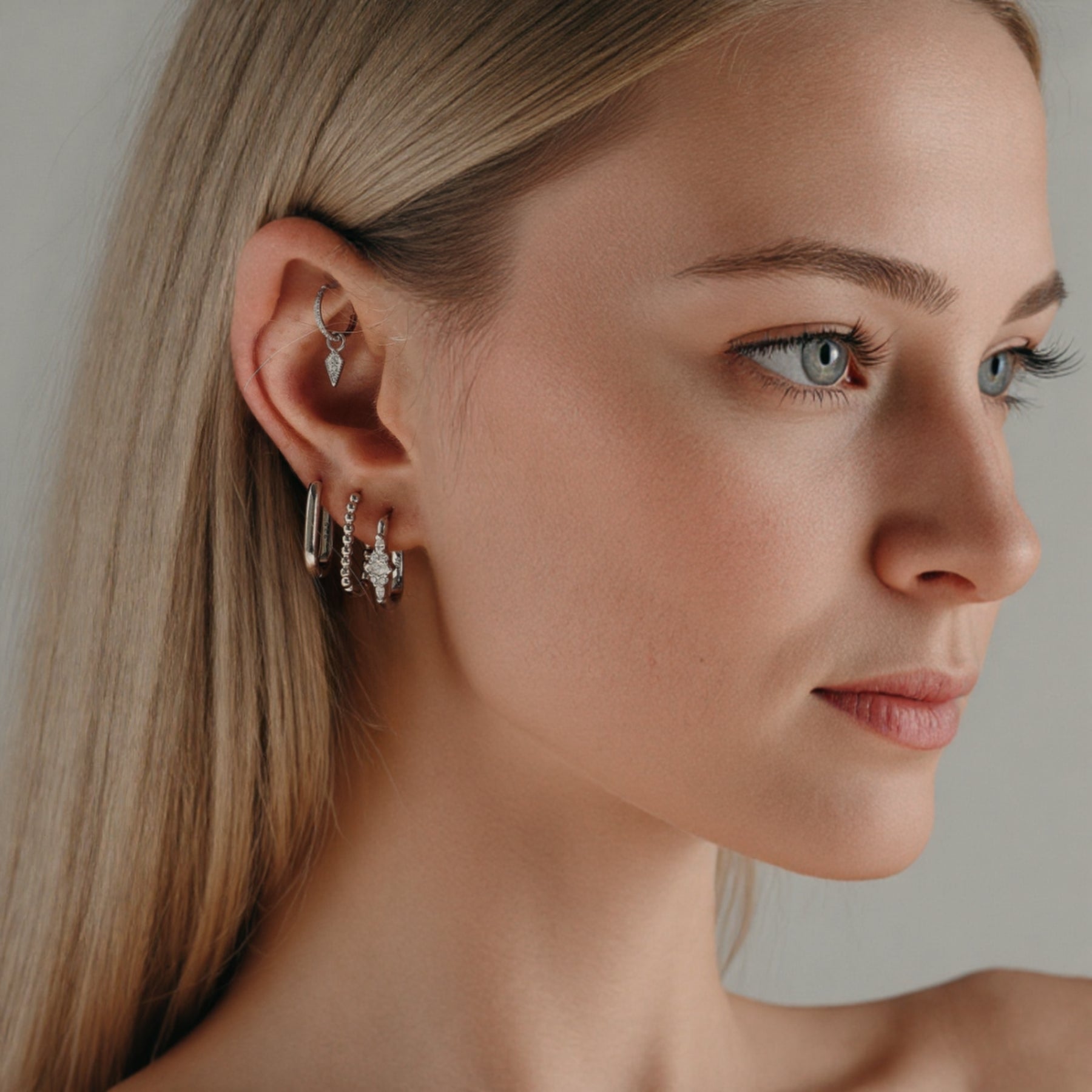 Earstack : Velora 2